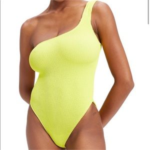 Good American One Piece Swimsuit Size‎ 5/6 XXL 3XL Electric Yellow Neon Beach